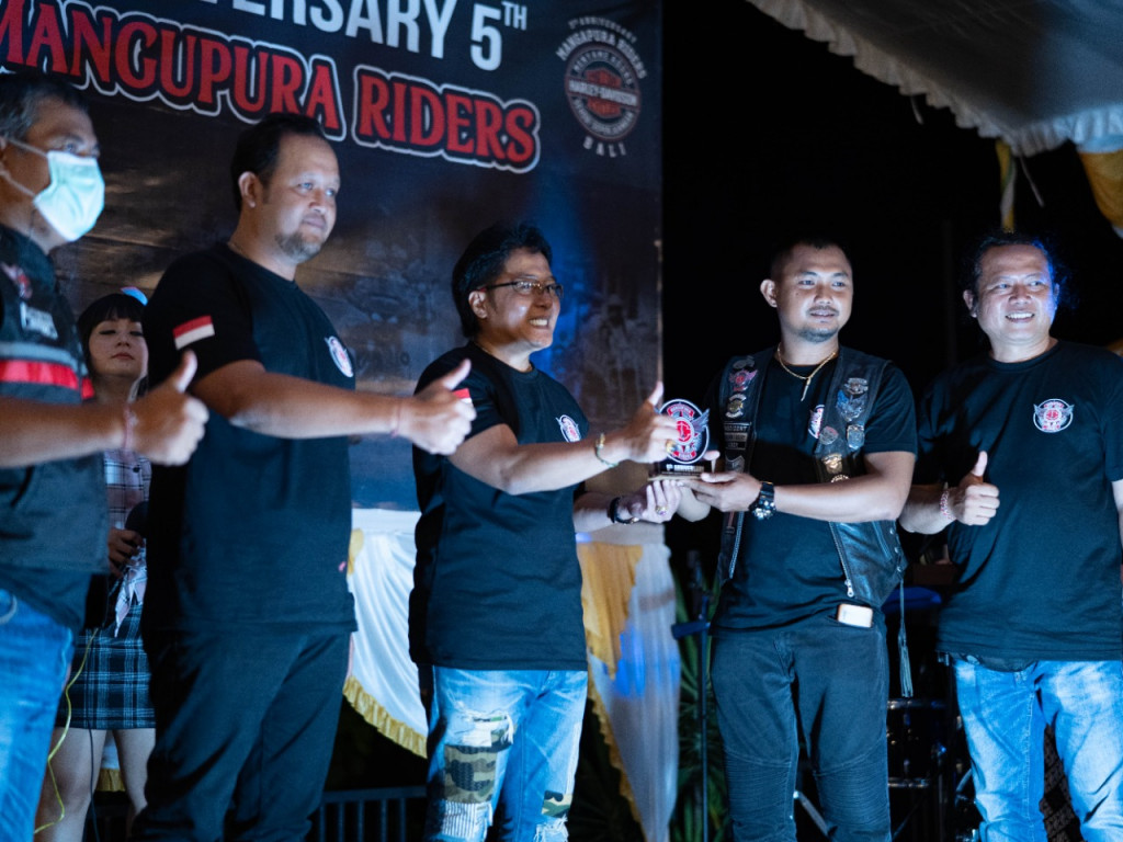 Bupati Giri Prasta Hadiri Hut Mangupura Riders Ke-5 di Hotel Eastin Canggu, Ajak Komunitas Moge Ikut Membangun Pulau Dewata